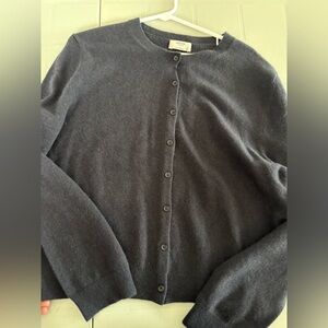 NWT aritzia cashmere crew dark night navy
